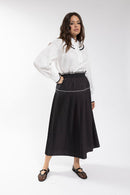 MAPLE & CLIFF Contrast Embroidered Blouse