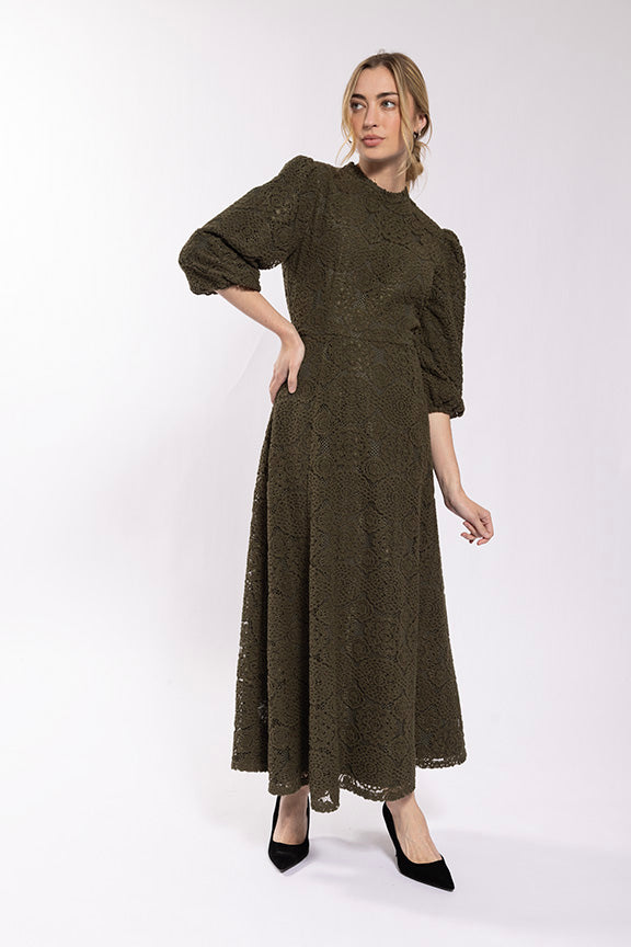 Maple & Cliff Crochet Lace Dress