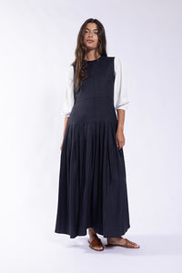 MAPLE & CLIFF PLEATED LINEN JUMPER