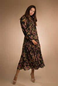 SARA NAVON SMOCKED SET