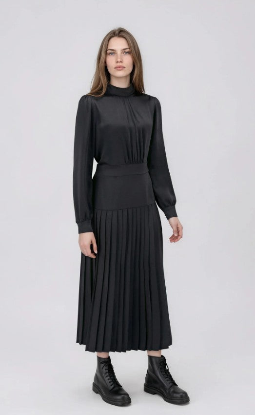 UNAYA SHARON SOLID PLEATED BOTTOM DRESS – Blew Boutique