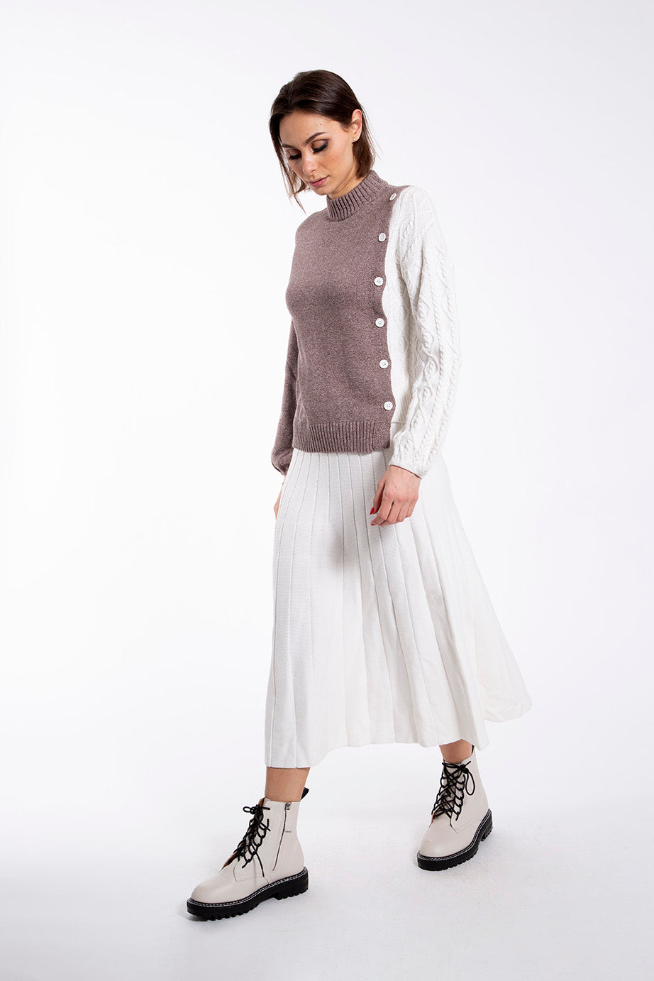 STATIC ALINE RIBBED KNIT SKIRT