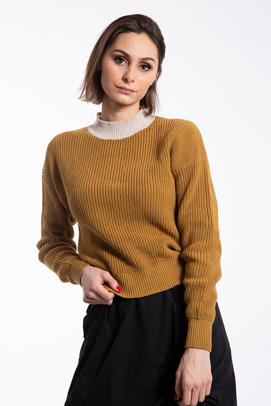 STATIC CONTRAST NECK SWEATER