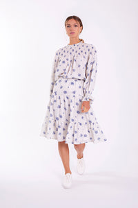STATIC FLORAL SMOCKED SHOULDER BLOUSE