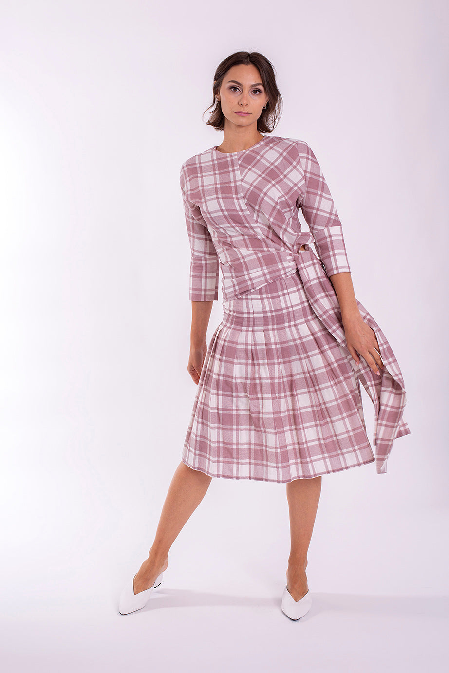 STATIC CHECKED SIDE TIE TOP