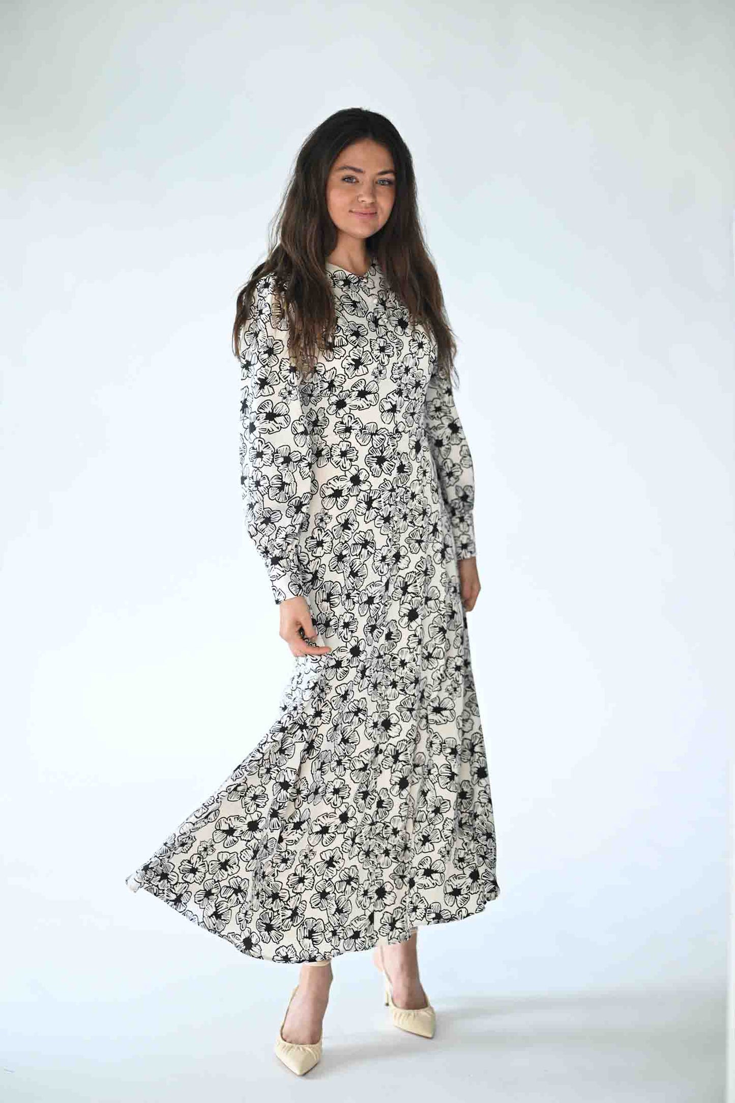 STATIC CLASSY FLORAL FLARED SATIN DRESS