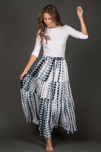WEEKEND TIE DYE TIERED SKIRT