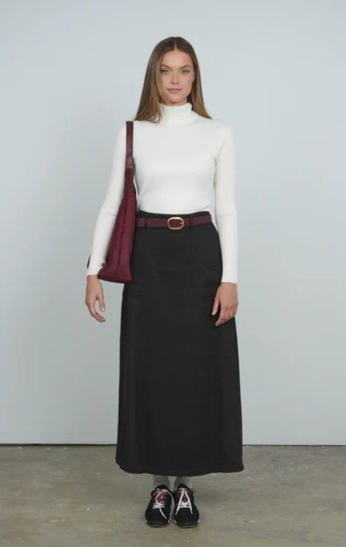 XS / BLACK