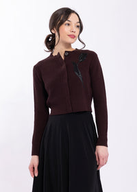 KNITTED CROPPED CARDIGAN WITH FLORAL APPLIQUE