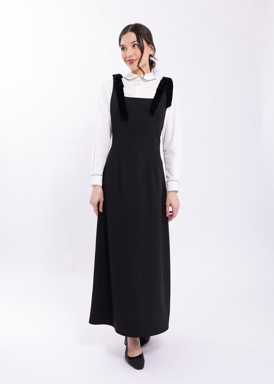 MAPLE & CLIFF CONTRAST SCALLOP EDGE BLOUSE