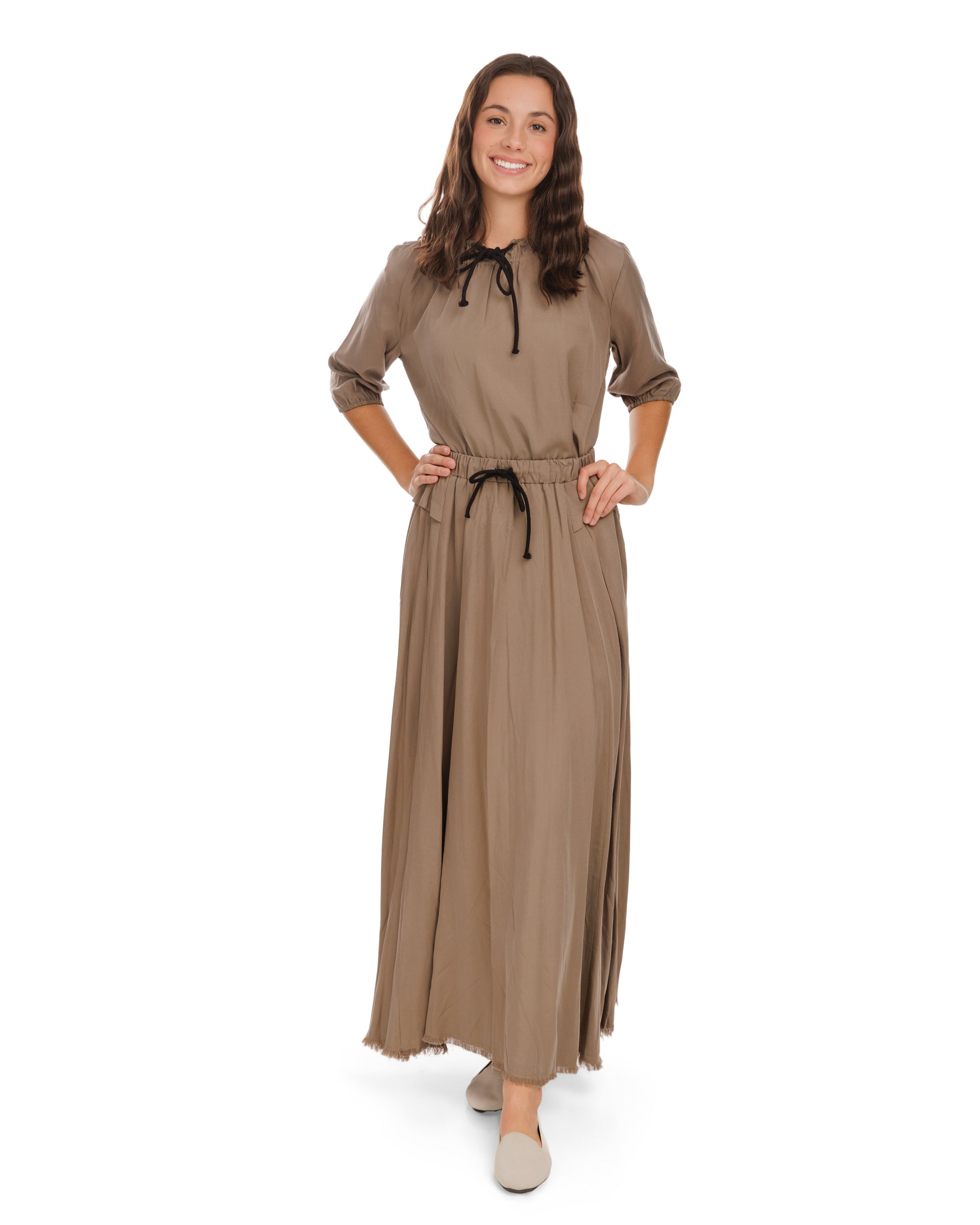 REVERIE & CO DRAWSTRING WAISTBAND SKIRT